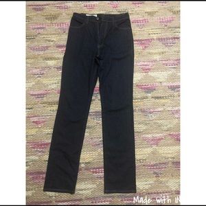 Imogene + Willie - Elizabeth Jeans